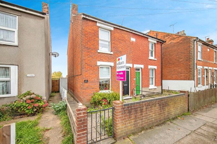 2 Bedroom Semi Detached House For Sale In Harwich Road, Colchester, CO4