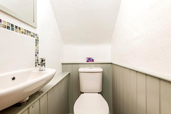 3 Bedroom Bungalow For Sale In Barley Store, Berehayes, Whitchurch Canonicorum, DT6