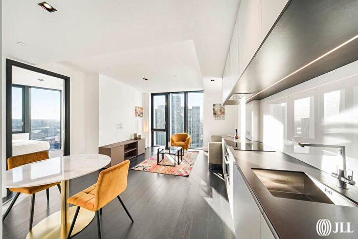 1 Bedroom Flat To Rent In Amory Tower, Marsh Wall, E14