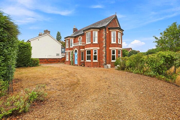 3 Bedroom Detached House For Sale In Cowper Street, Ipswich, IP4