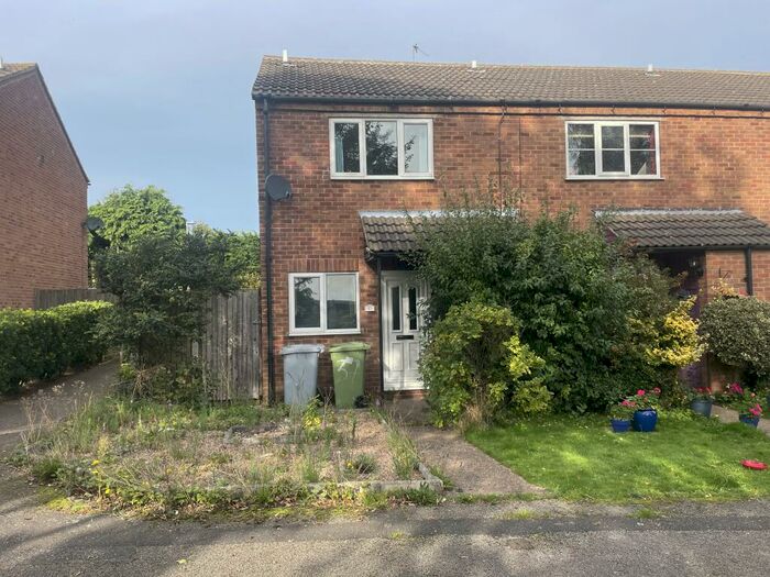 2 Bedroom House To Rent In Beverley Close, Rainworth, Mansfield, NG21