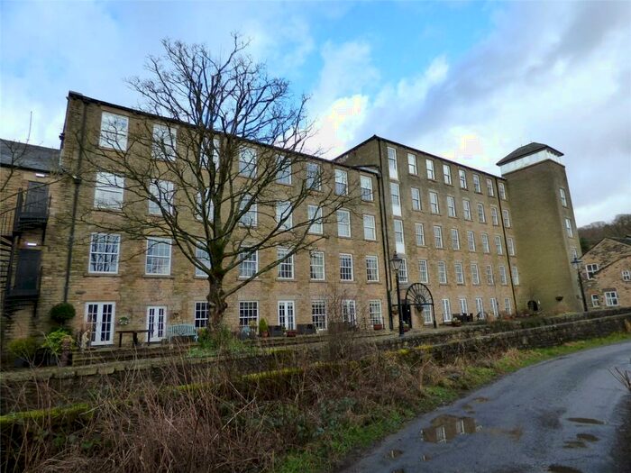 2 Bedroom Flat For Sale In Clough Mill, Slack Lane, Little Hayfield, High Peak, SK22
