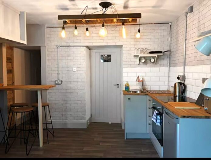 2 Bedroom Terraced House For Sale In Penucheldre, Llanfairpwllgwyngyll, LL61