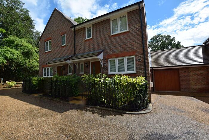 3 Bedroom Semi-Detached House To Rent In Macgrory Drive, Maidstone, ME14