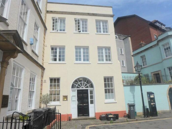 1 Bedroom Apartment To Rent In Flat A College House, Orchard St, City Centre, Bristol, BS1
