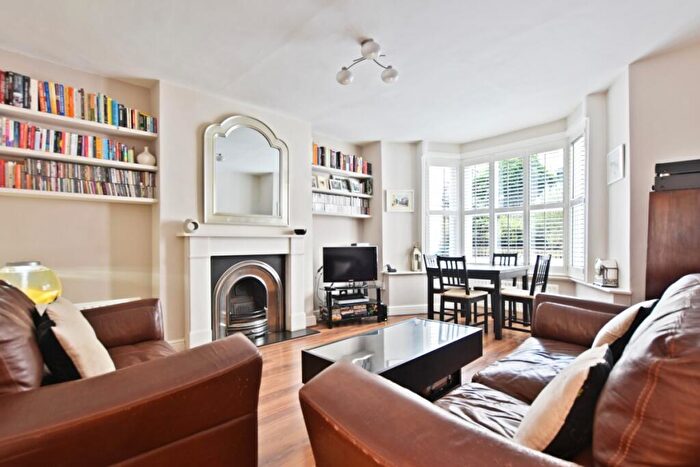 1 Bedroom Flat To Rent In Marlborough Road London, N19