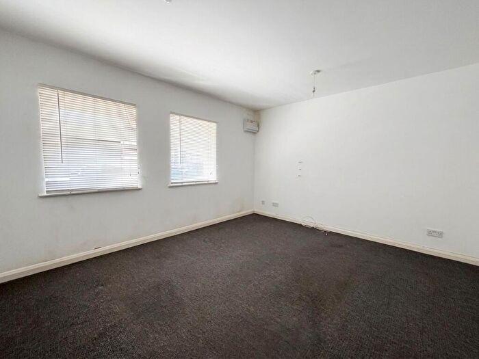 1 Bedroom Flat To Rent In Highland Road, Southsea, PO4