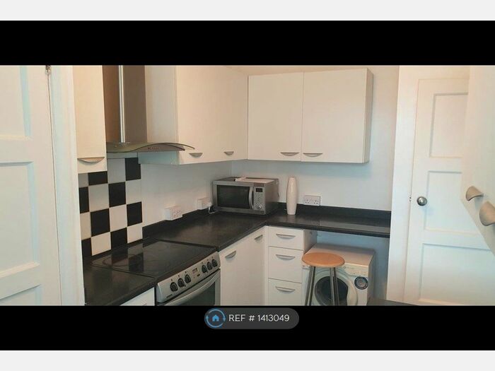 1 Bedroom Flat To Rent In Culverstone House, Orpington, BR5