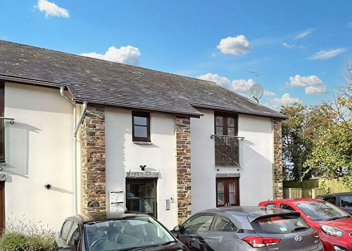 2 Bedroom Flat For Sale In Exeter Road, Okehampton, EX20