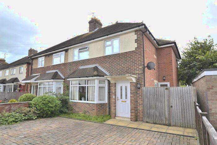 2 Bedroom Maisonette To Rent In Ridley Road, Cowley, Oxford, OX4