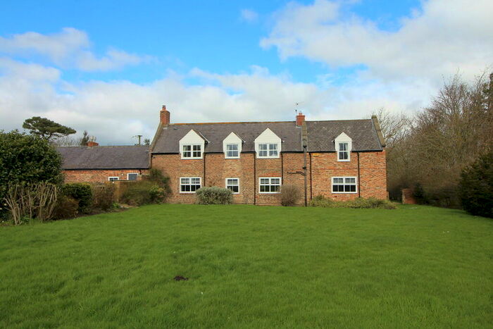 7 Bedroom Farm House To Rent In South East Farm, Milbourne, NE20