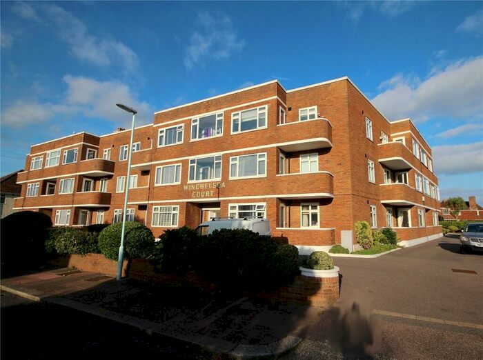 2 Bedroom Apartment To Rent In Winchelsea Gardens, Worthing, West Sussex, BN11