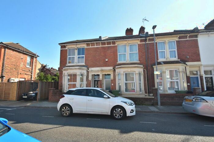 5 Bedroom Detached House To Rent In Delamere Road, Southsea, Hampshire, PO4