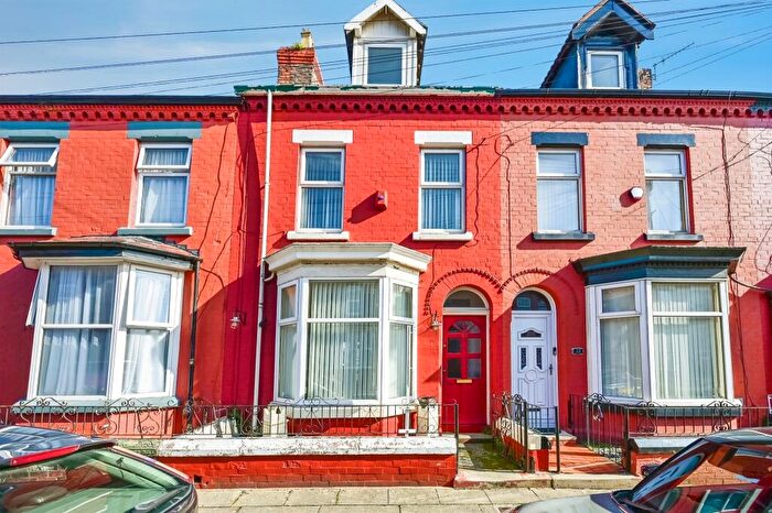 3 Bedroom Terraced House For Sale In Bennett Street, Liverpool, L19
