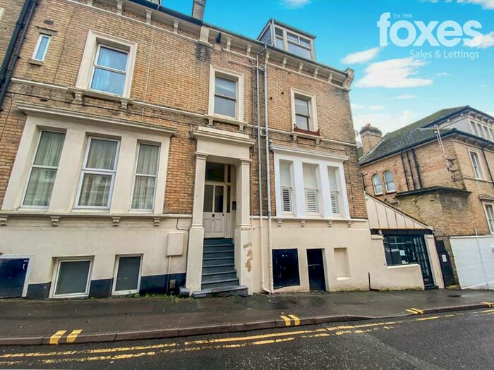 1 Bedroom Flat To Rent In Verulam Place, Bournemouth, BH1