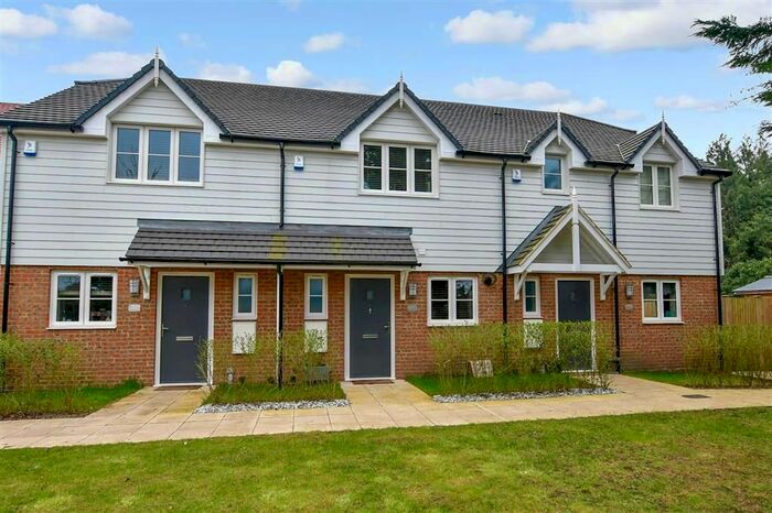 2 Bedroom Terraced House For Sale In Old School Place, Ashford, Kent, TN27