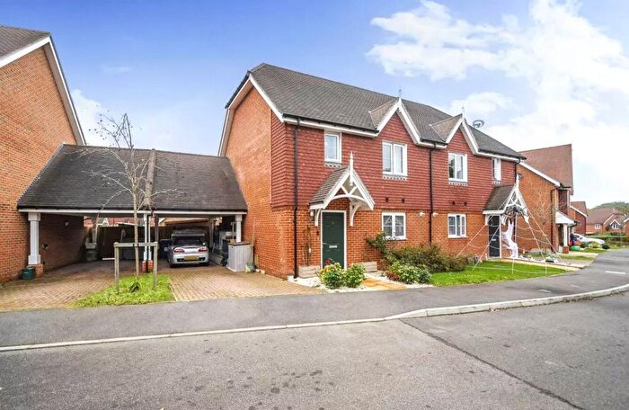 3 Bedroom Semi-Detached House For Sale In Weyburn Lane, Elstead, Godalming, Surrey, GU8