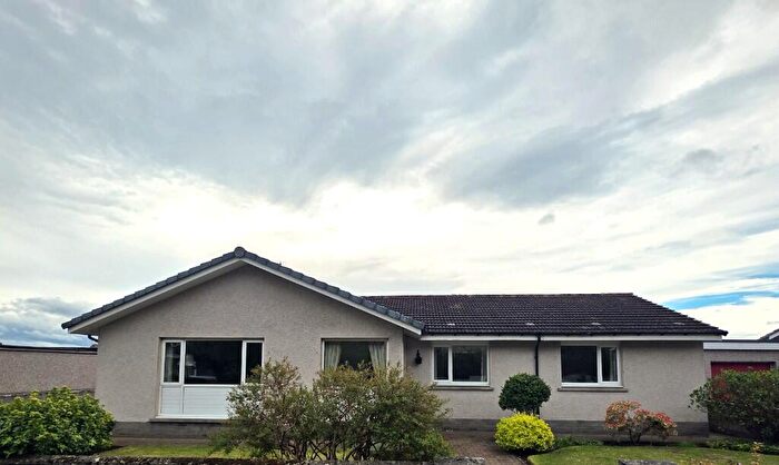 4 Bedroom Detached Bungalow For Sale In Mcintosh Drive, Elgin, Moray, IV30