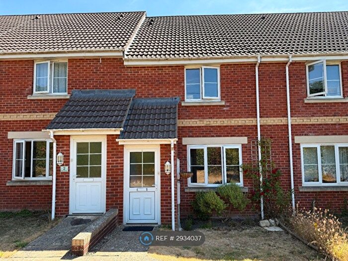2 Bedroom Terraced House To Rent In Oldbrick Fields, Trowbridge, BA14