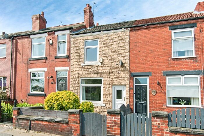 3 Bedroom Terraced House For Sale In Ashton Road, Castleford, WF10