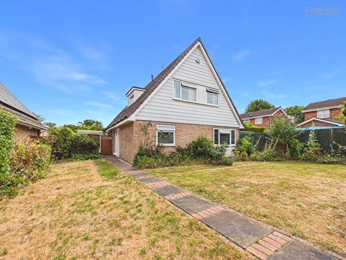 4 Bedroom Detached Bungalow For Sale In Serlby Gardens, Peterborough, PE3
