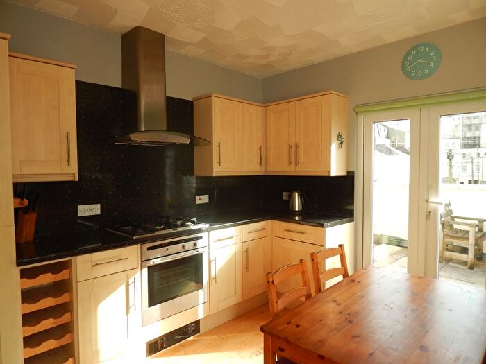 3 Bedroom Town House To Rent In Citadel Road, The Hoe Plymouth, PL1