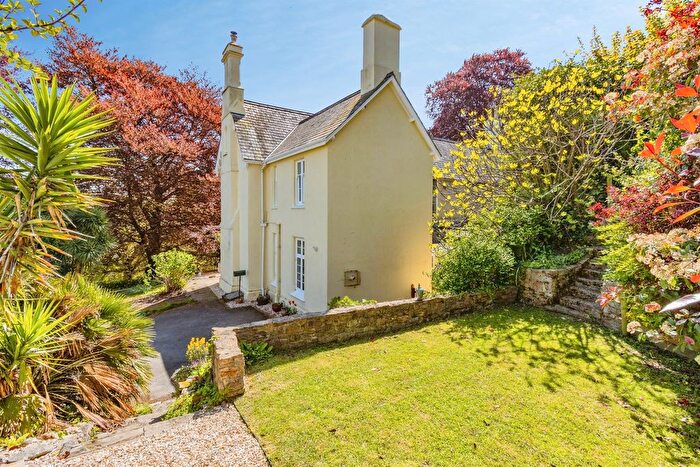 4 Bedroom Semi-Detached House For Sale In Courtenay Road, Newton Abbot, TQ12