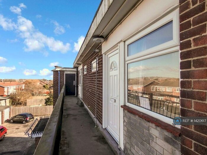 1 Bedroom Flat To Rent In Riversdale House, Stakeford, Choppington, NE62