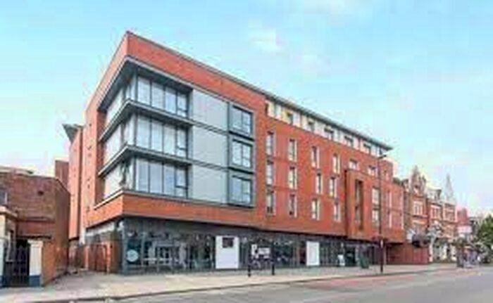 2 Bedroom Flat To Rent In The Vale, London, W3