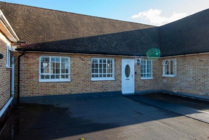 2 Bedroom Flat To Rent In High Street, Lindfield, RH16
