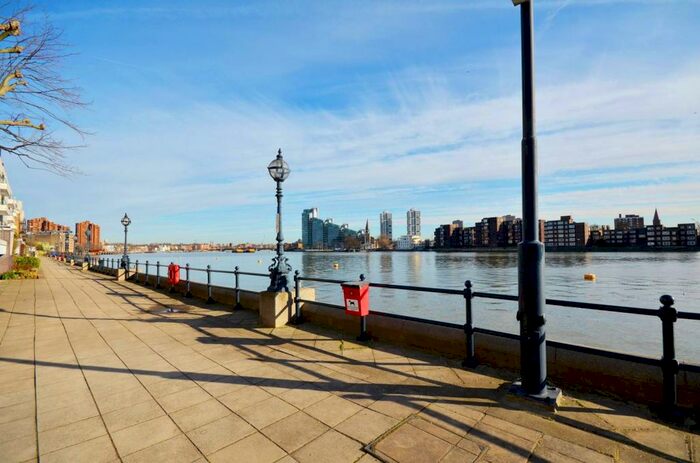 2 Bedroom Flat To Rent In Chelsea Harbour, Chelsea, London, SW10