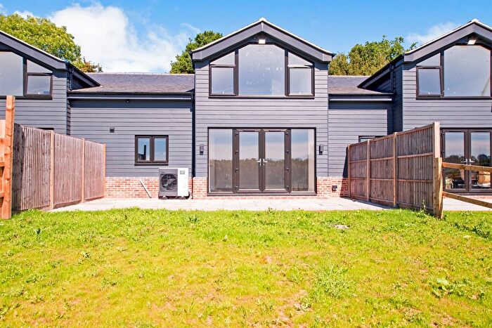 3 Bedroom Terraced House For Sale In Shantock Lane, Bovingdon, Hemel Hempstead, HP3