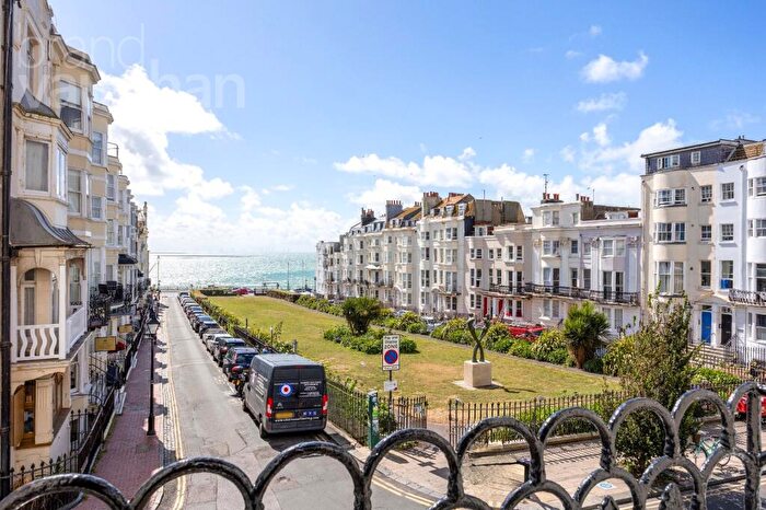 1 Bedroom Flat For Sale In Devonshire Place, Brighton, East Sussex, BN2