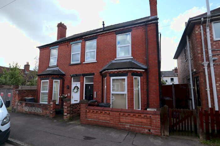 1 Bedroom House Of Multiple Occupation To Rent In Vere Street, Uphill Lincoln, Lincoln, LN1