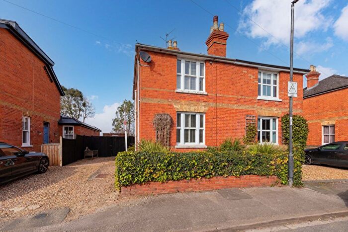 3 Bedroom Semi Detached House For Sale In Summerleaze Road, Maidenhead, SL6