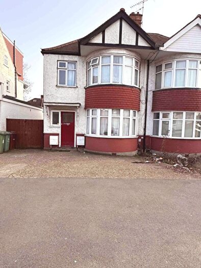 1 Bedroom Maisonette To Rent In Headstone Gardens, North Harrow, Harrow, HA2