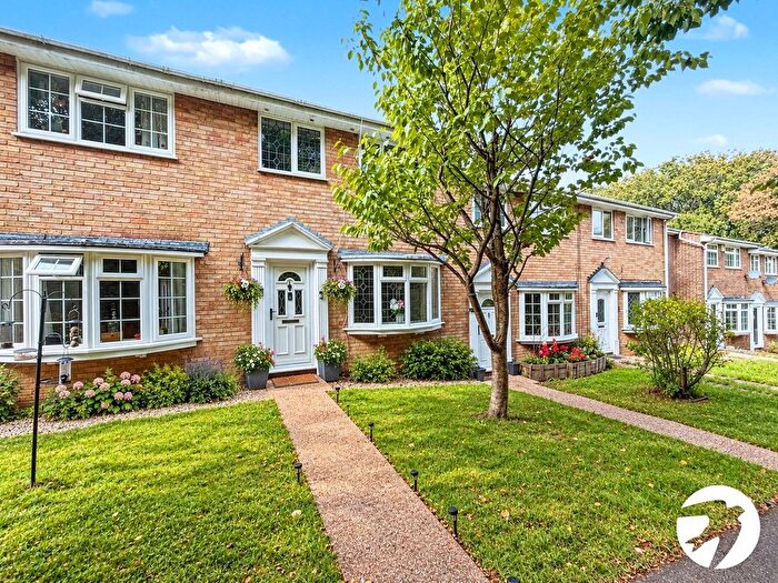 3 Bedroom Detached House For Sale In Coppertree Walk, Lordswood, Kent, ME5