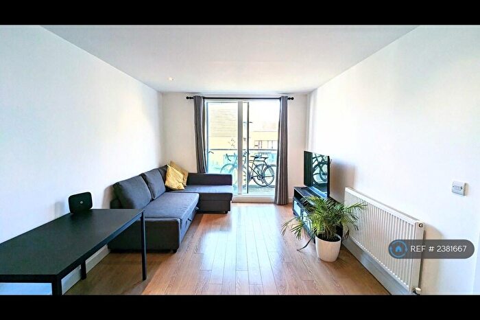 1 Bedroom Flat To Rent In Baquba Building, Lewisham, SE13