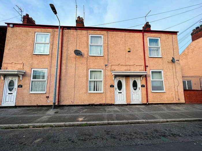 2 Bedroom Terraced House To Rent In Egton Street, Hull, HU8