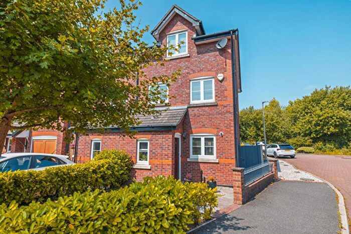 3 Bedroom Town House For Sale In Turners View, Neston, CH64
