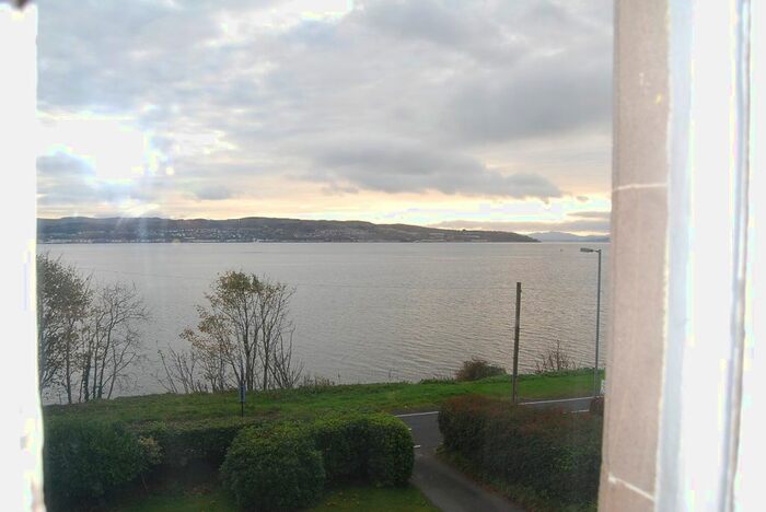 3 Bedroom Flat To Rent In Seaview West, Shore Road, Kilcreggan, Scotland G84