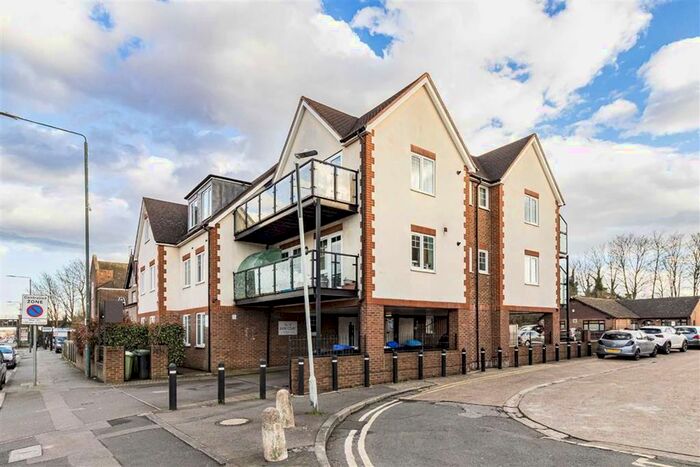 2 Bedroom Flat To Rent In Bellegrove Road, Welling, DA16