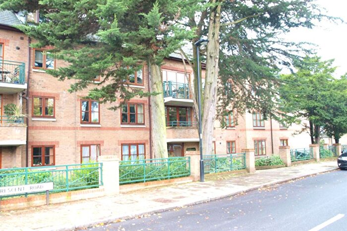 2 Bedroom Apartment To Rent In Claremont Heights, Crescent Road, EN2