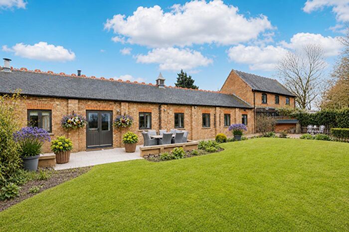 4 Bedroom House For Sale In Woolscott, Rugby, CV23