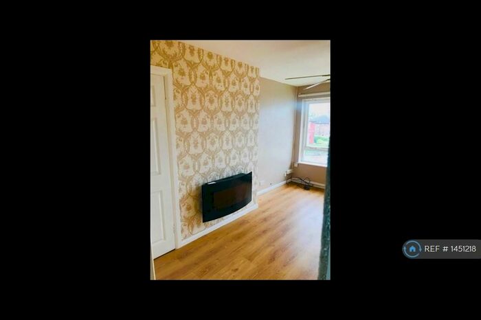 1 Bedroom Flat To Rent In Longview Drive, Liverpool, L36