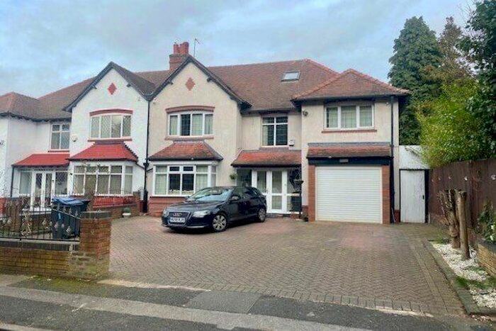 7 Bedroom Property To Rent In West Drive, Birmingham B20