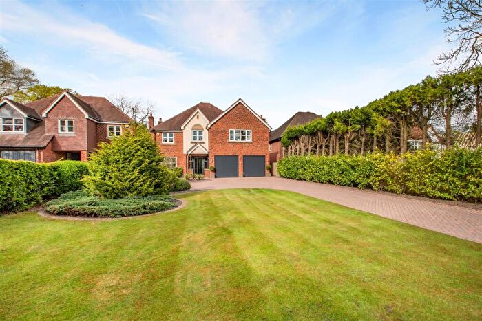 6 Bedroom Detached House For Sale In Highbury Road, Sutton Coldfield, B74