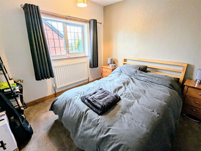 3 Bedroom Semi-Detached House For Sale In White Post Cottage, Belper Road, Stanley Common, Ilkeston, DE7