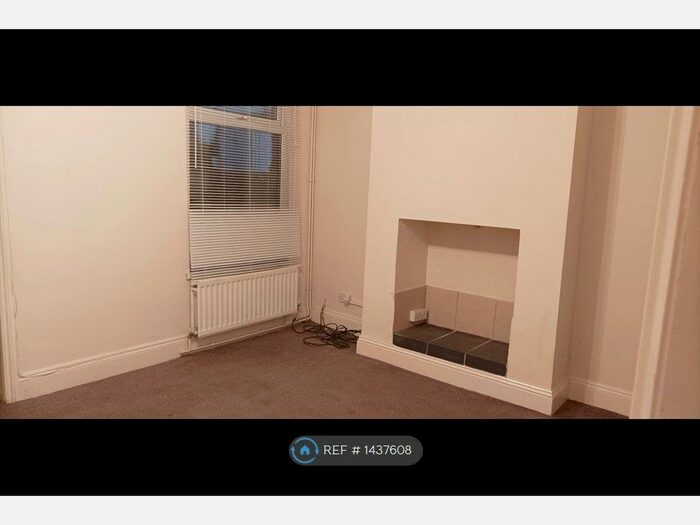 3 Bedroom Terraced House To Rent In Windmill Street, Church Gresley, Swadlincote, DE11