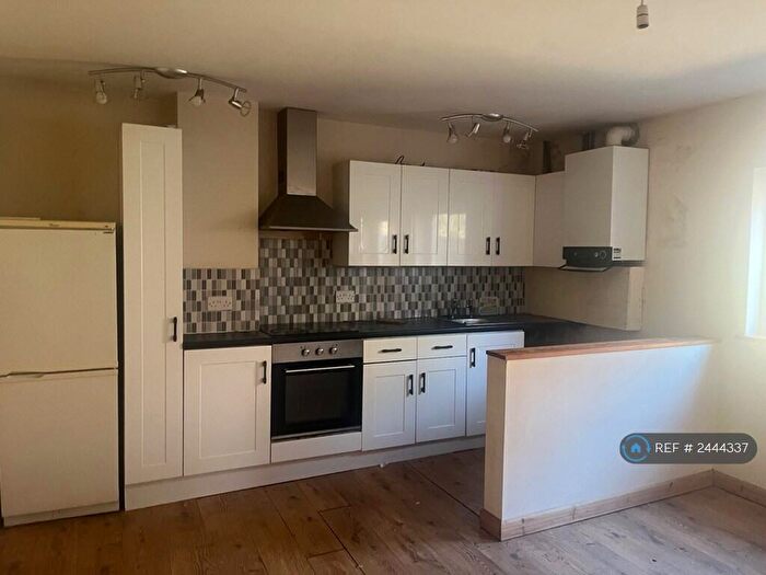 4 Bedroom Terraced House To Rent In Otway Street, Preston, PR1